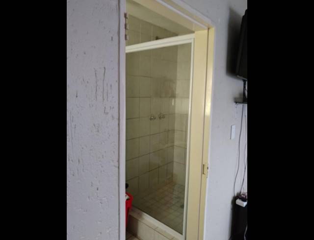 2 BEDROOM PROPERTY TO RENT IN SONNEVELD